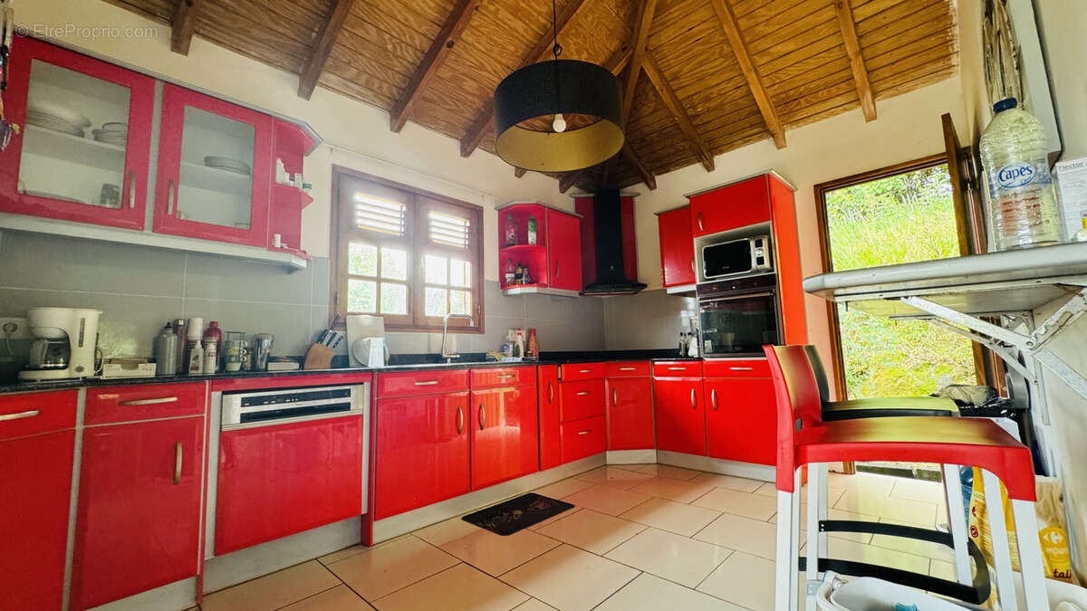 Maison à POINTE-NOIRE