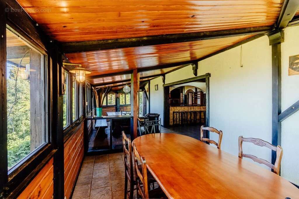 Maison à SAINT-PIERRE