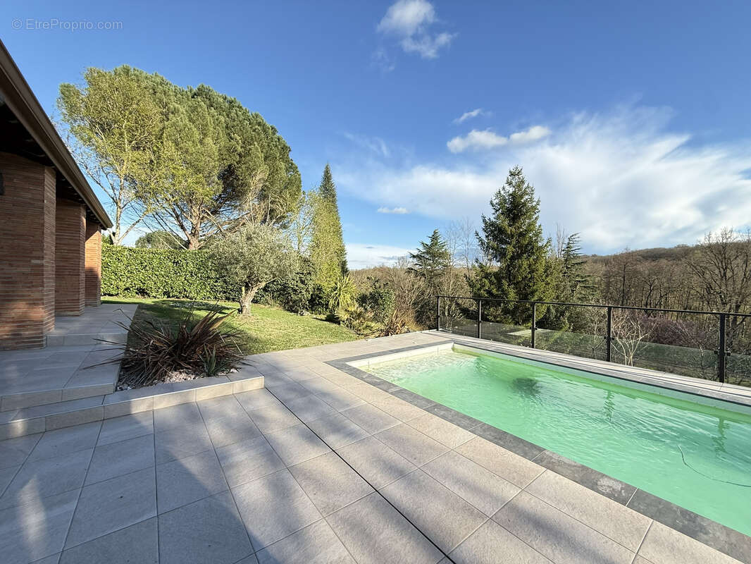 Maison à VIGOULET-AUZIL