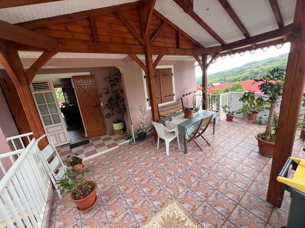 Maison à SAINTE-MARIE