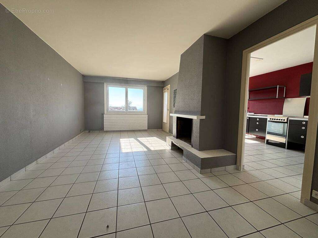 Appartement à ORNEX