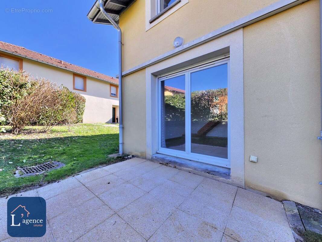 Appartement à PREVESSIN-MOENS