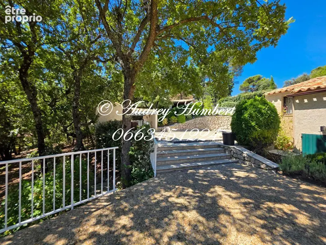 Exclusivite à manosque, quartier pinède, villa t6, 152 m², de caractère avec piscine sur 2 000 m² de terrain - photo 8