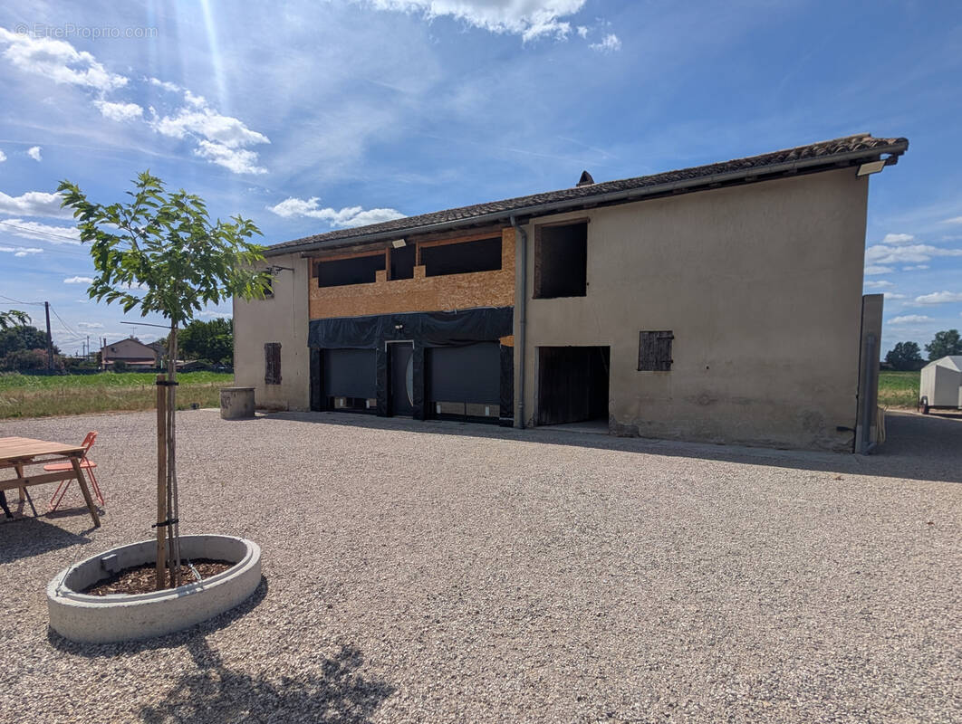 Maison à CASTELSARRASIN