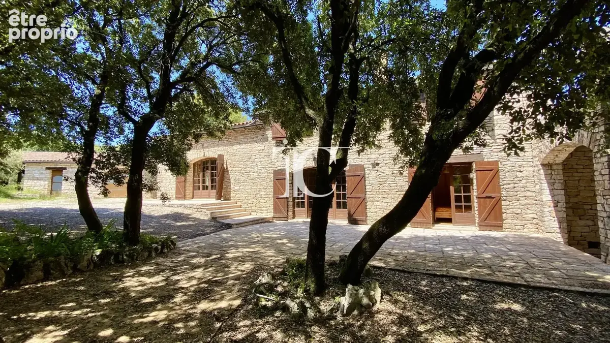 Entre barjac et uzes, maison avec vue panoramique, 4 chambres, piscine, sur 4050m2 - photo 2