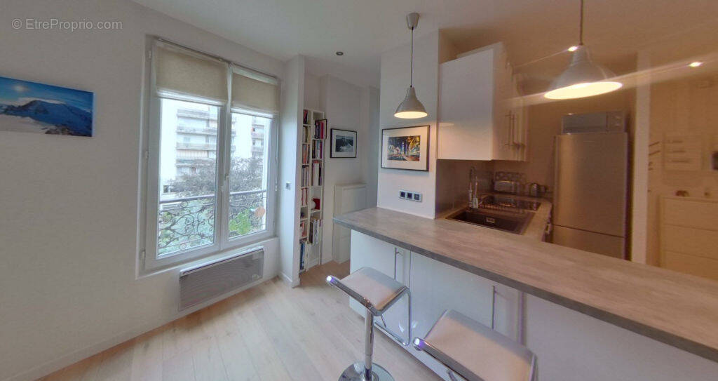 Appartement à ASNIERES-SUR-SEINE