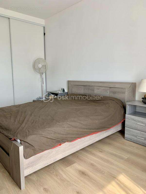 Appartement à SAINTE-GENEVIEVE-DES-BOIS