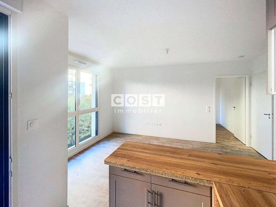 Appartement à BOIS-COLOMBES