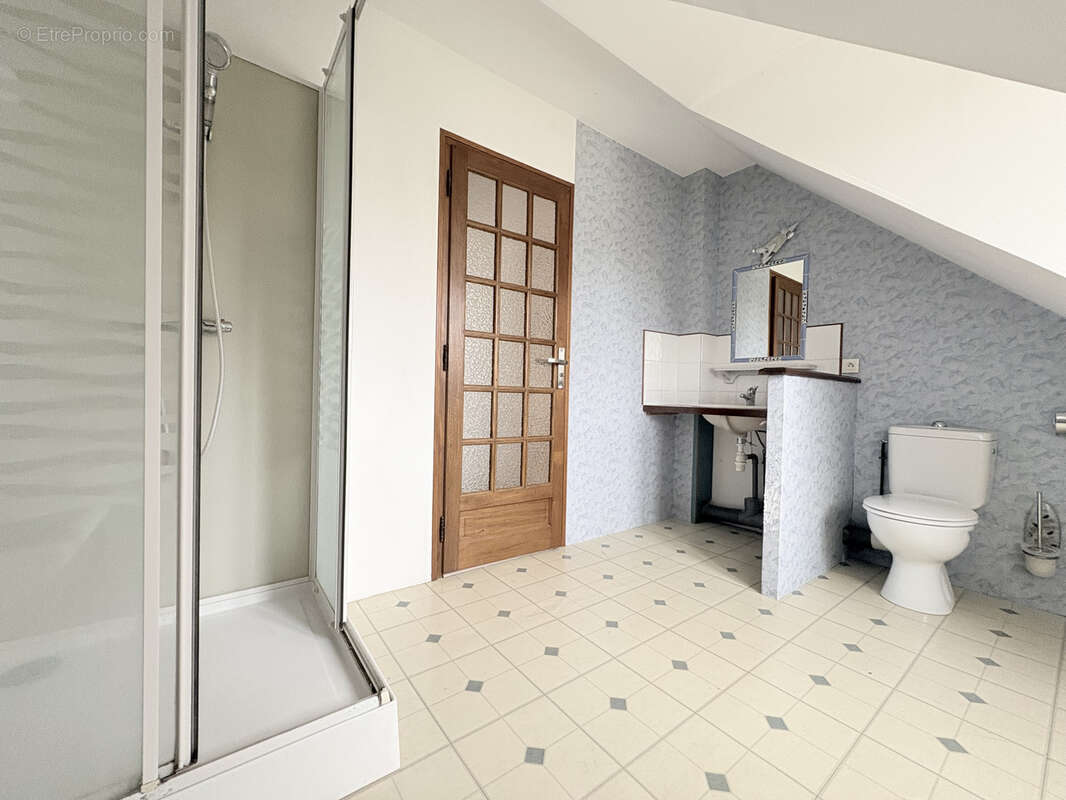 Maison à SAINT-LUPERCE