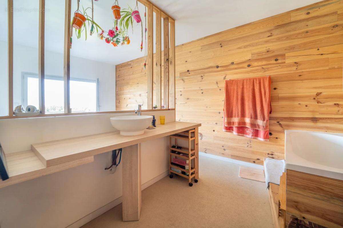 Maison de 4 pièces de 98 m² à Rouen - photo 6
