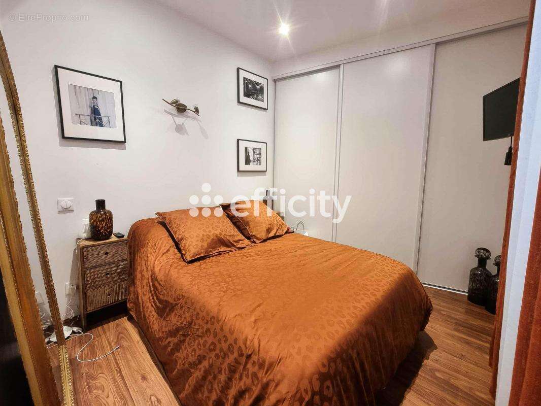 Appartement à LE CANNET