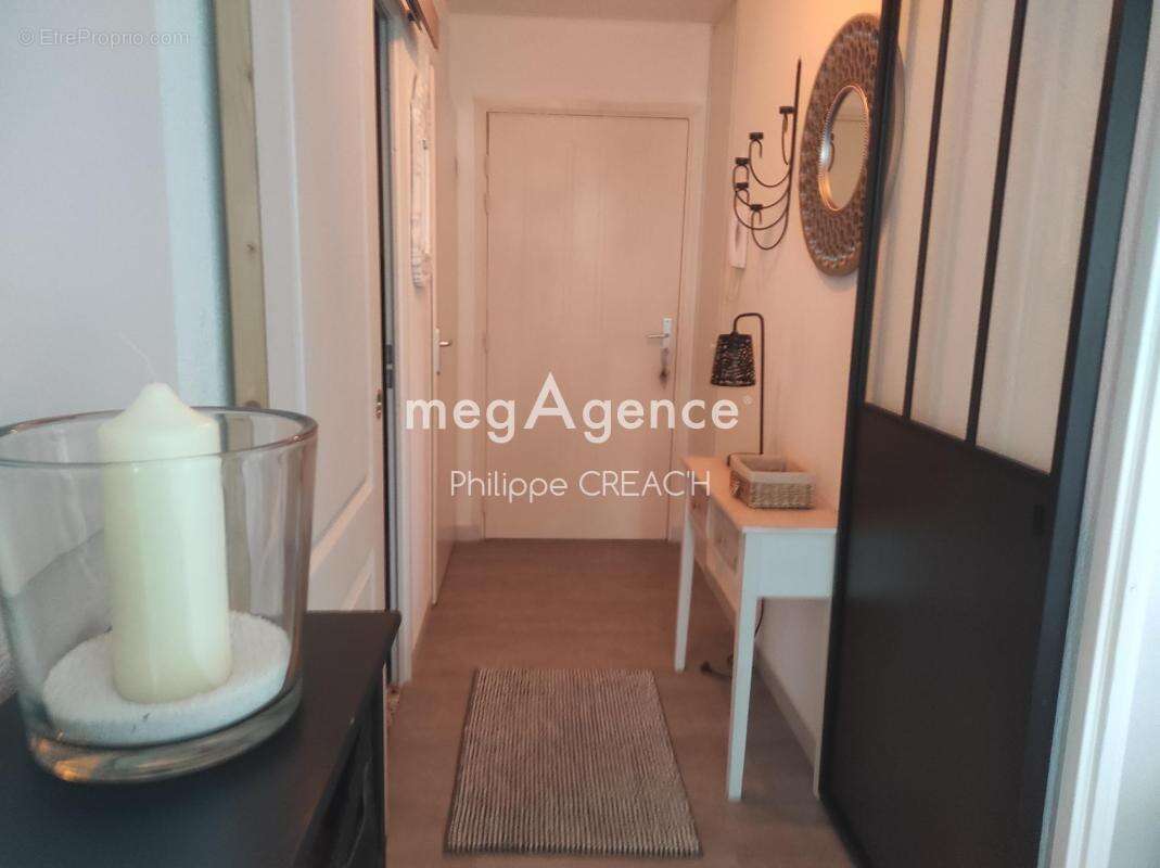 Appartement à SAINT-JEAN-D'ANGELY