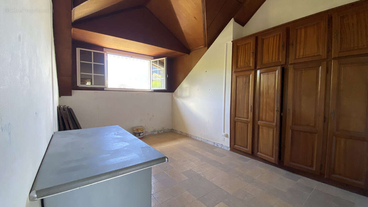 Possibilité de créer un véritable espace parental - Maison à SALAZIE