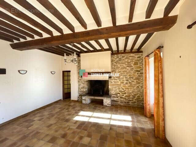 Maison à SERVON-SUR-VILAINE