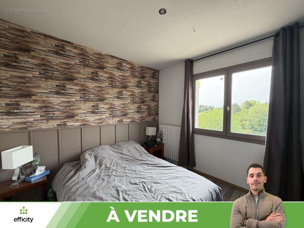 Maison 169 m² à Migne-Auxances  - photo 7