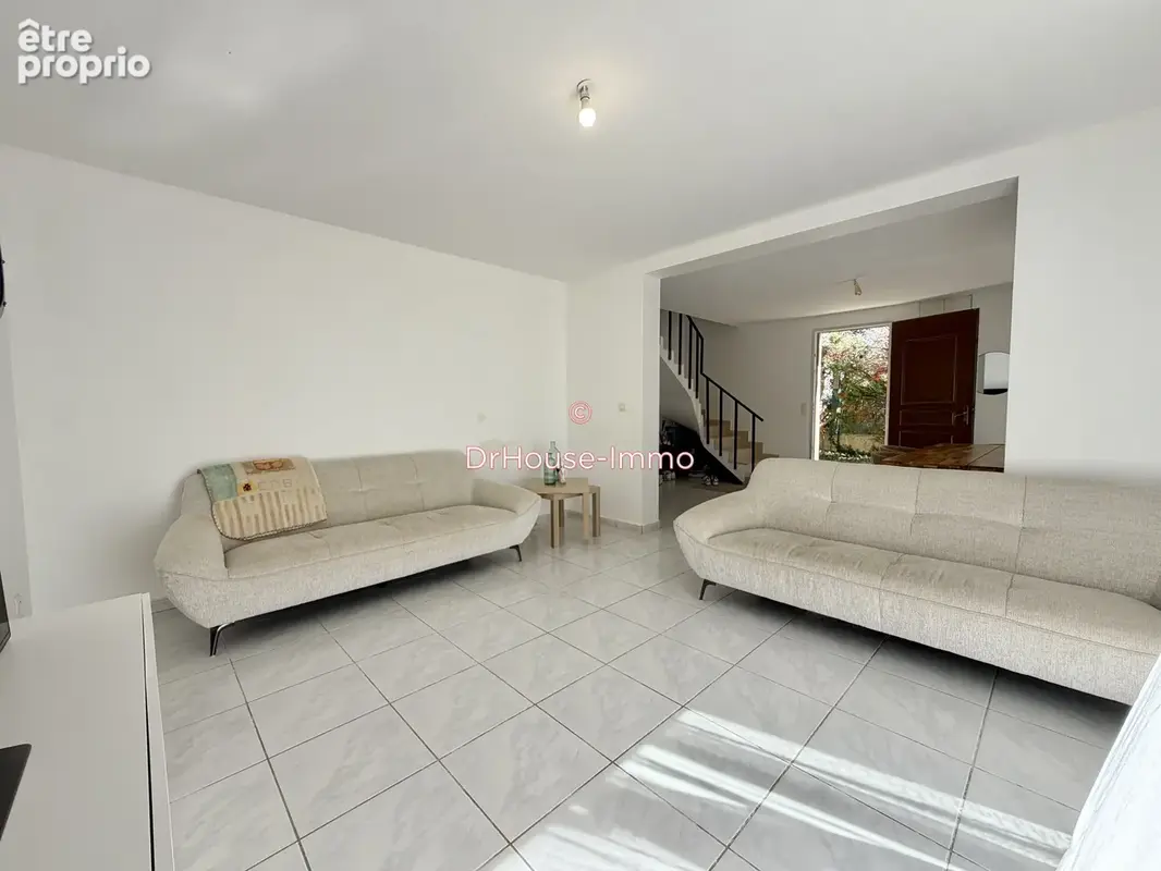Maison 7 pièces 129 m² à vendre à Chalette-Sur-Loing (45120) - photo 5