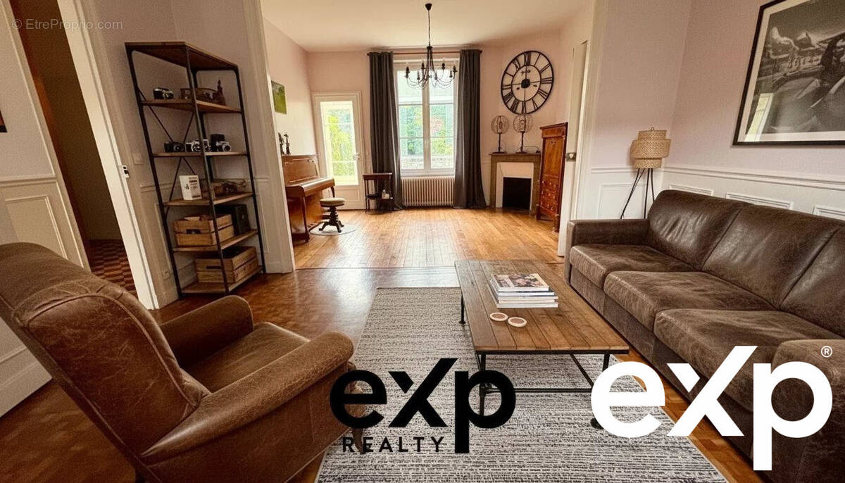 Maison à TOURNAN-EN-BRIE