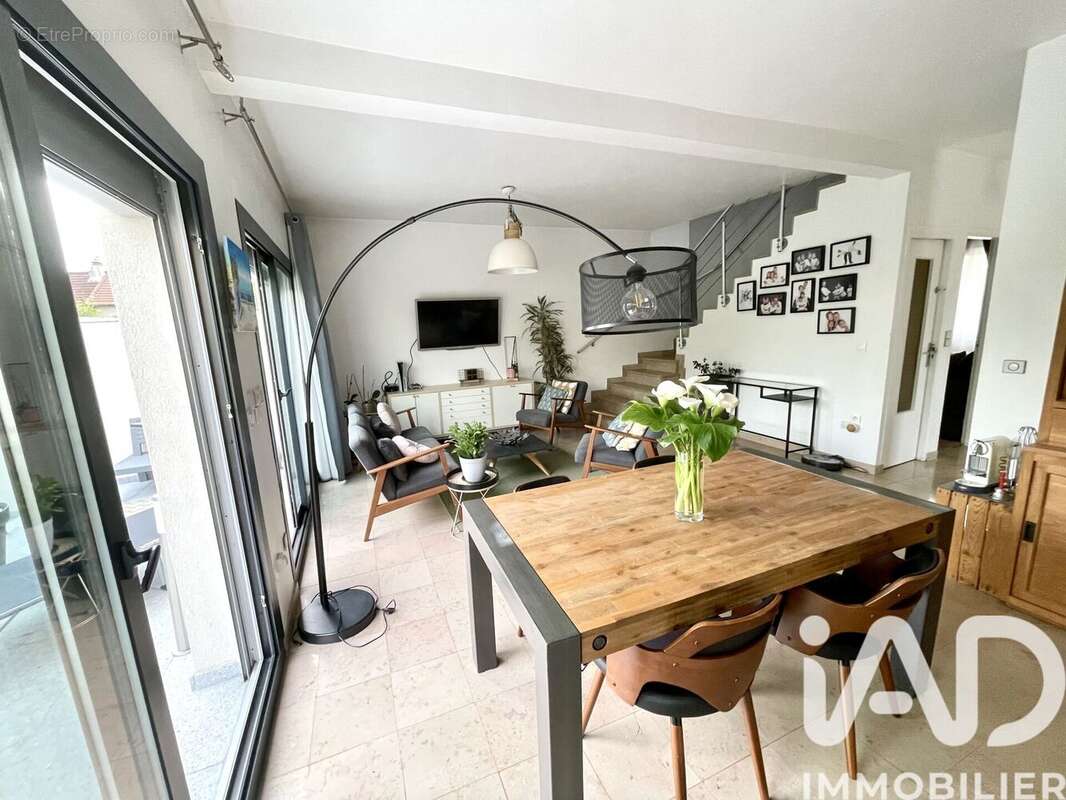 Photo 3 - Maison à ARGENTEUIL