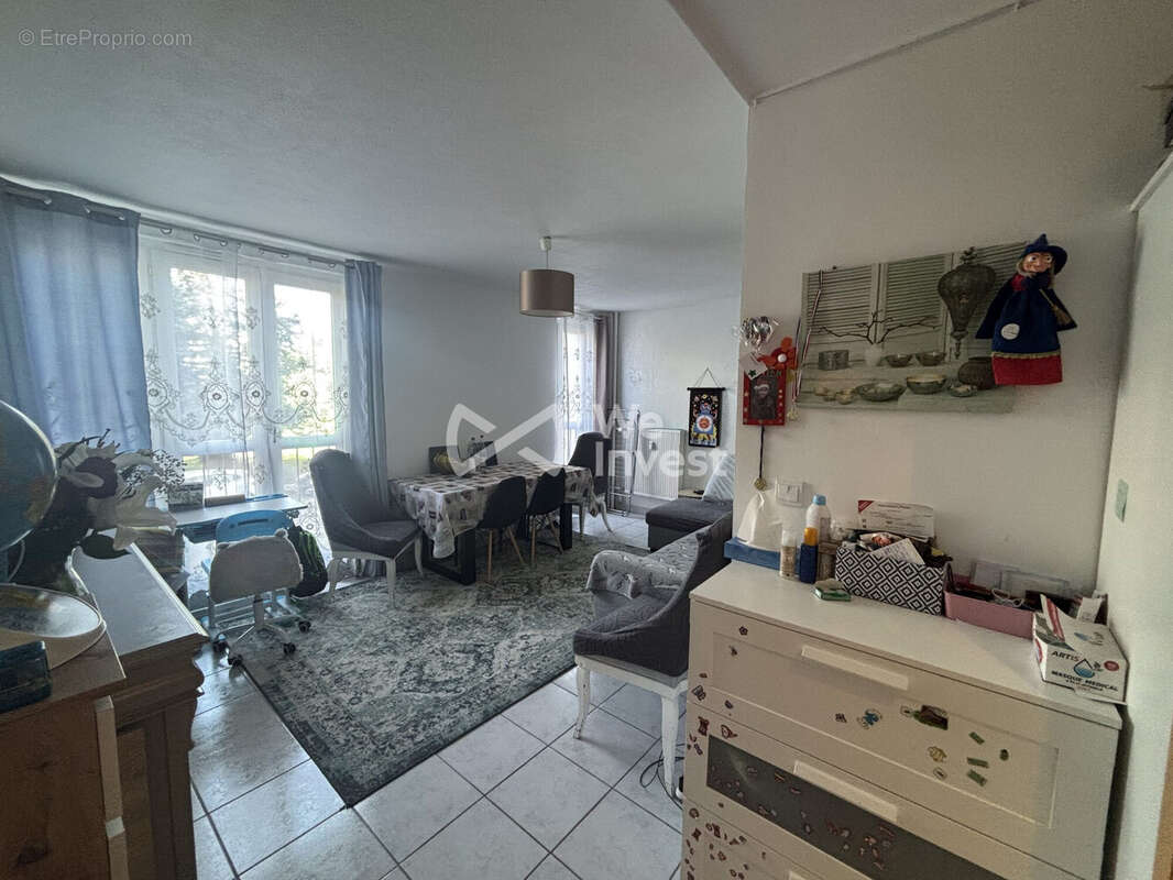 Appartement à LES ULIS
