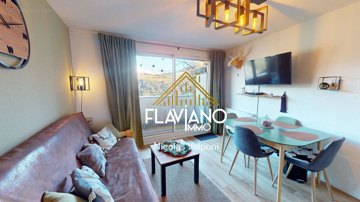 Appartement à LES THUILES