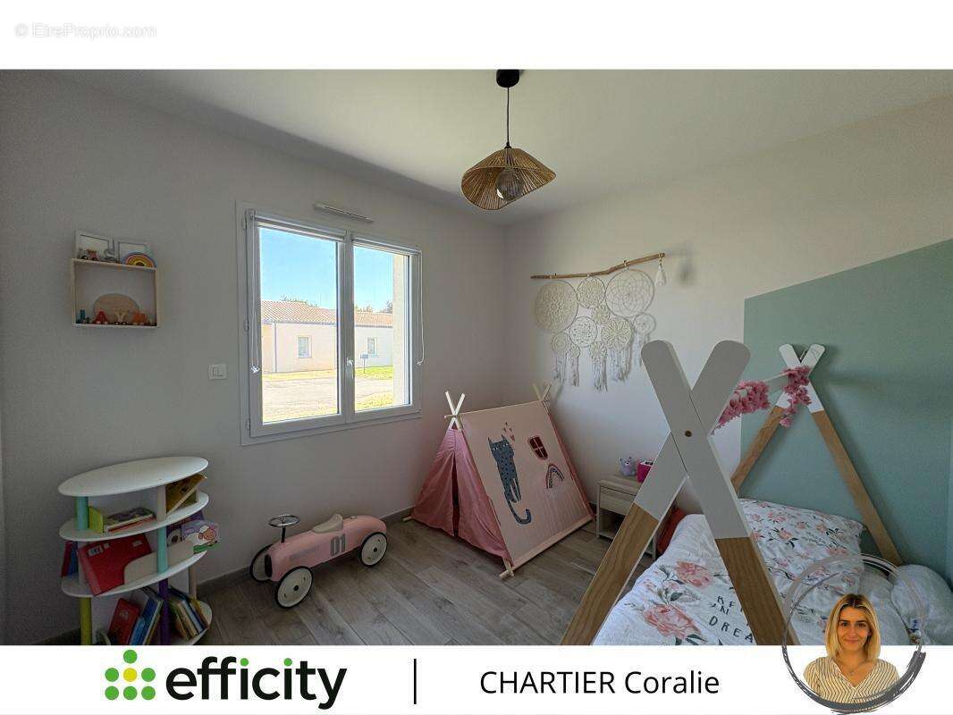 Maison à NEUVILLE-DE-POITOU