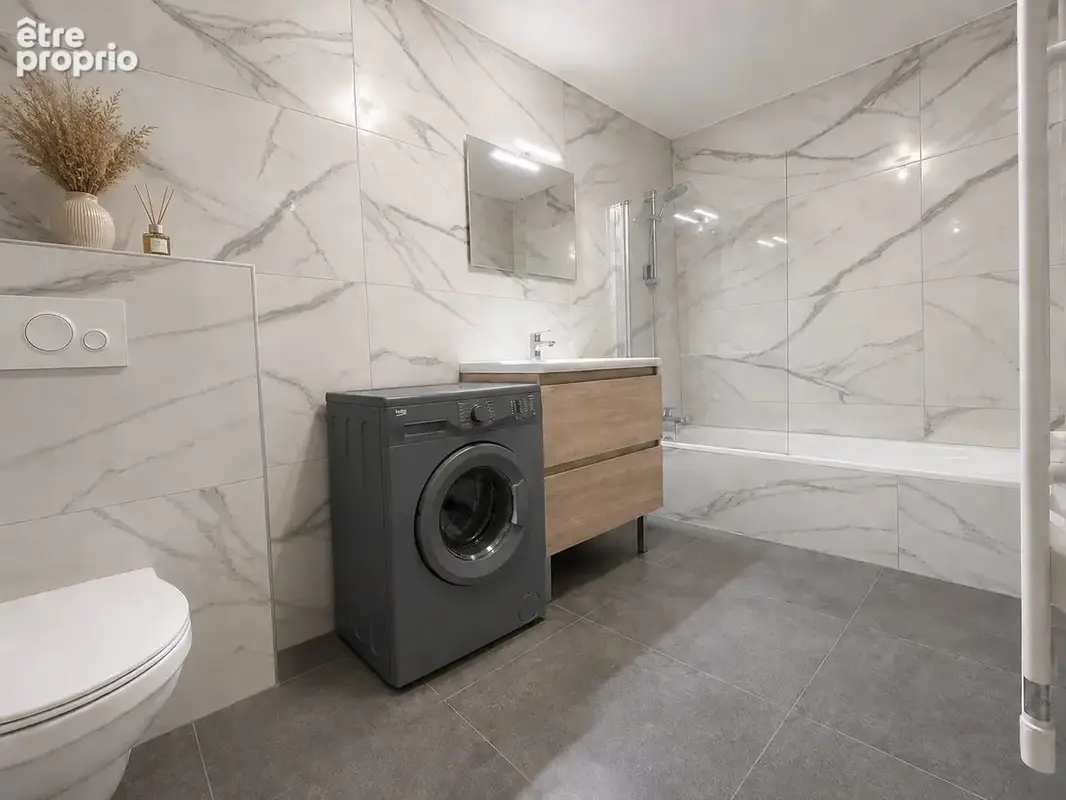 SALLE DE BAINS/WC