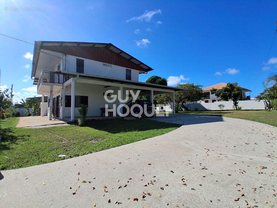 Maison à REMIRE-MONTJOLY