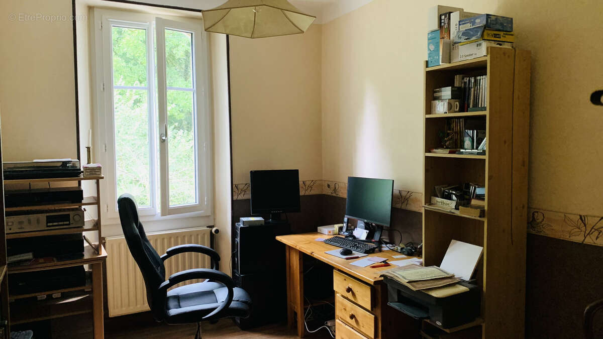 Maison à SAINT-GAULTIER