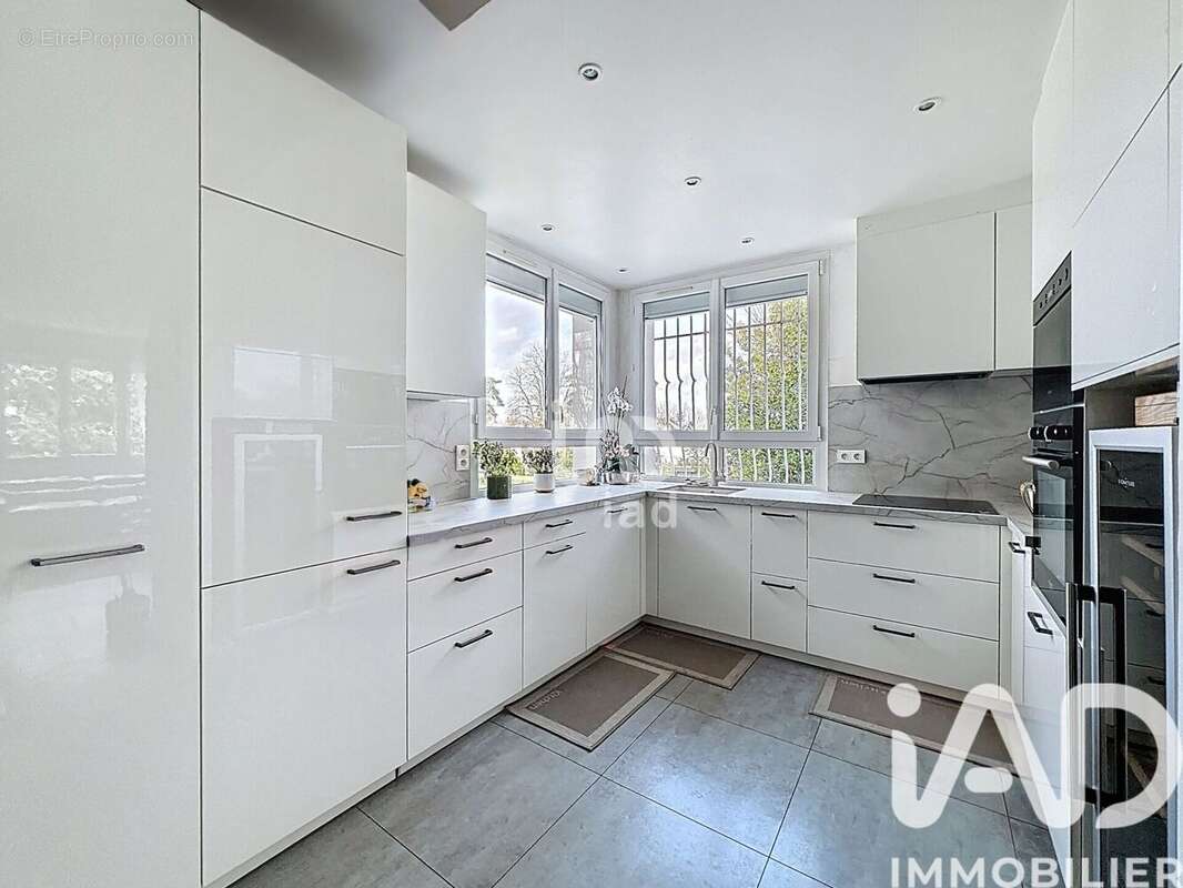 Photo 5 - Maison à LE VESINET