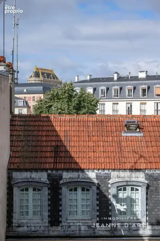 Versailles – place hoche – appartement familial 94 m² –  3e étage sur 4 - 3 chambres  – cave -  local vélo - photo 6