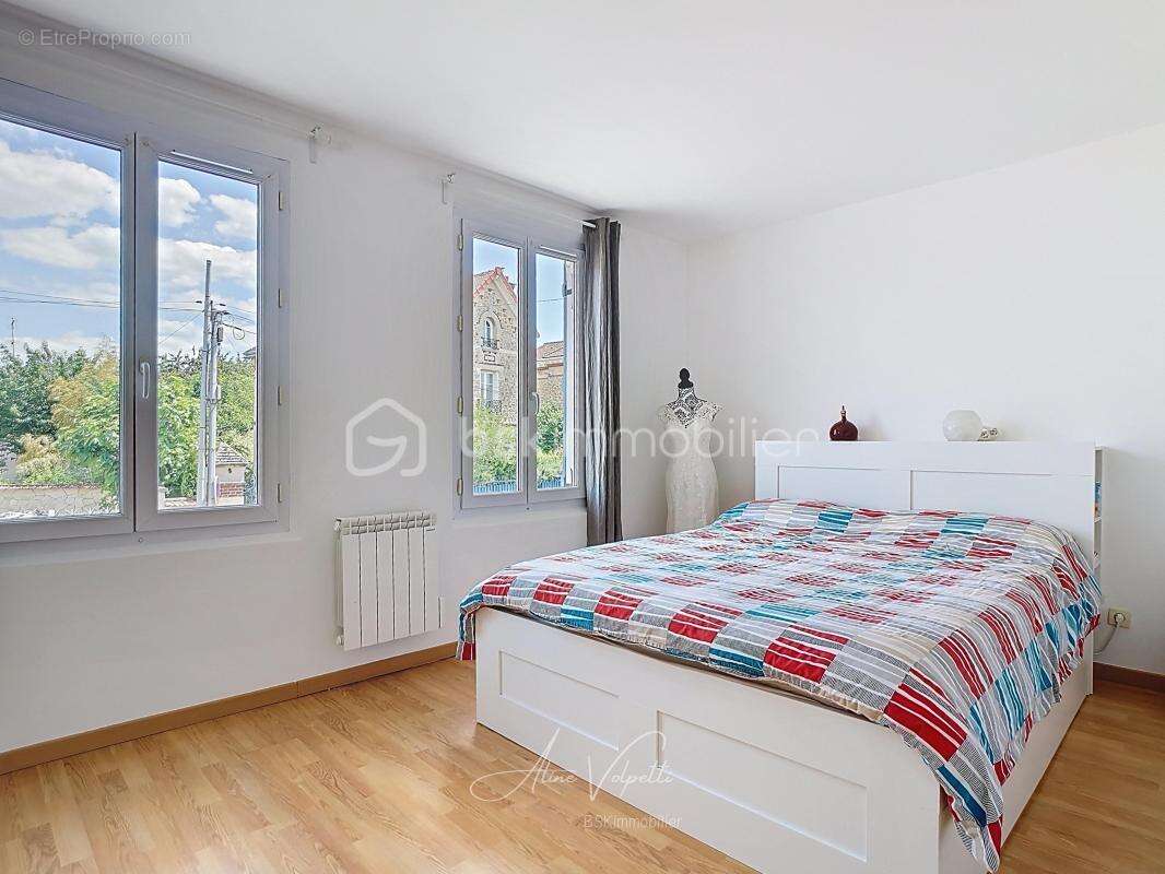 Maison à SAINT-GERMAIN-SUR-MORIN