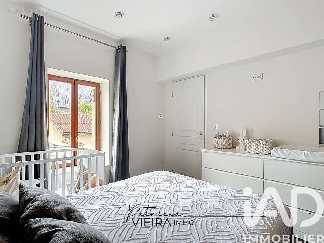 Photo 6 - Appartement à LA QUEUE-EN-BRIE