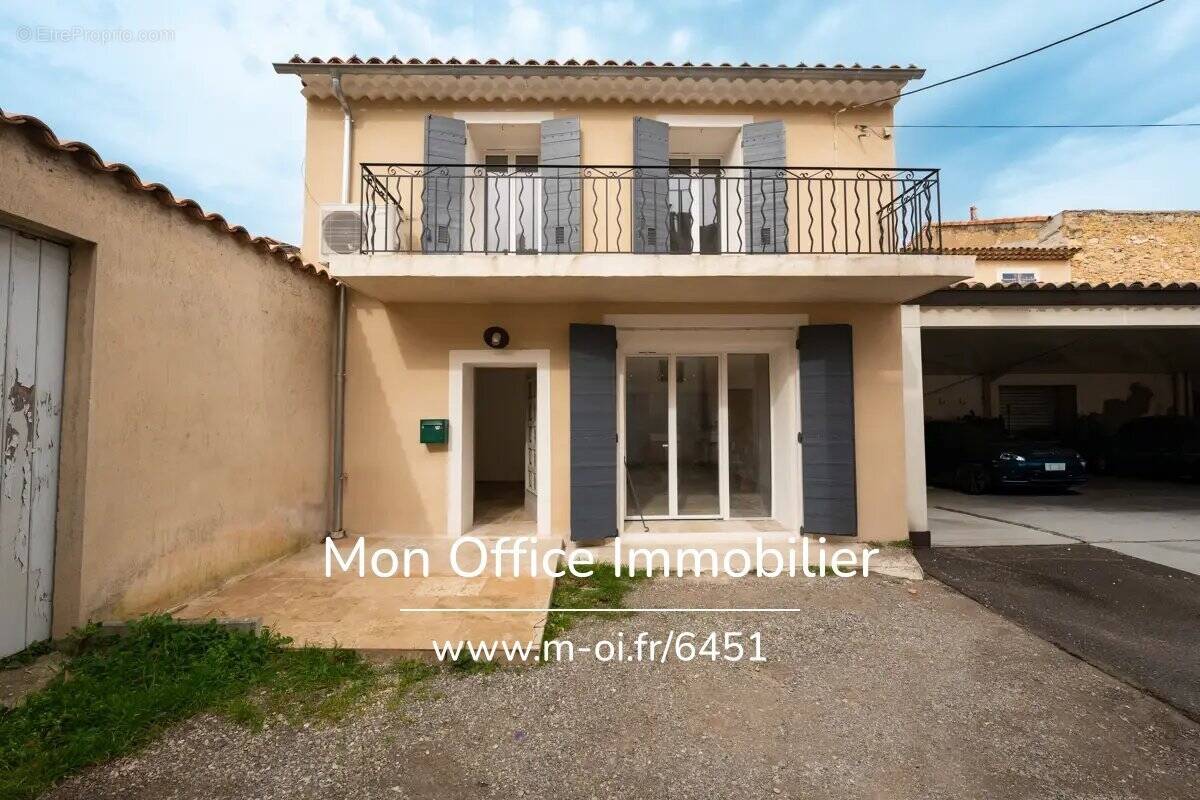 Appartement à PERTUIS