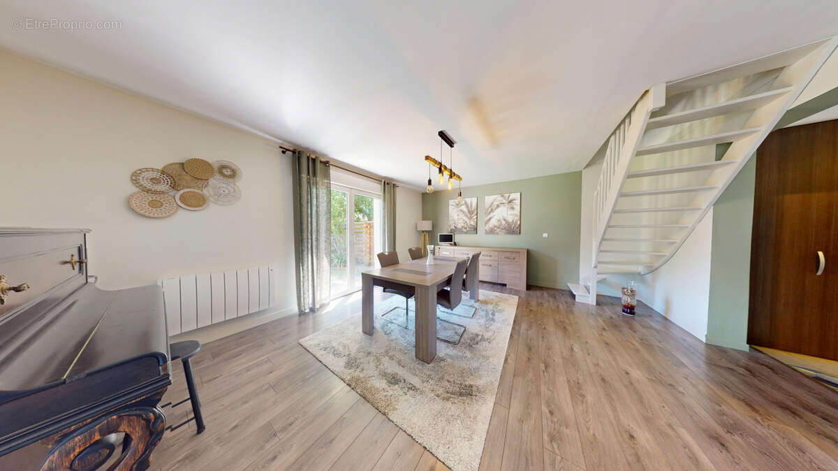 Maison à CORNEBARRIEU