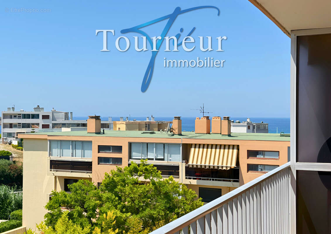 Appartement à SIX-FOURS-LES-PLAGES