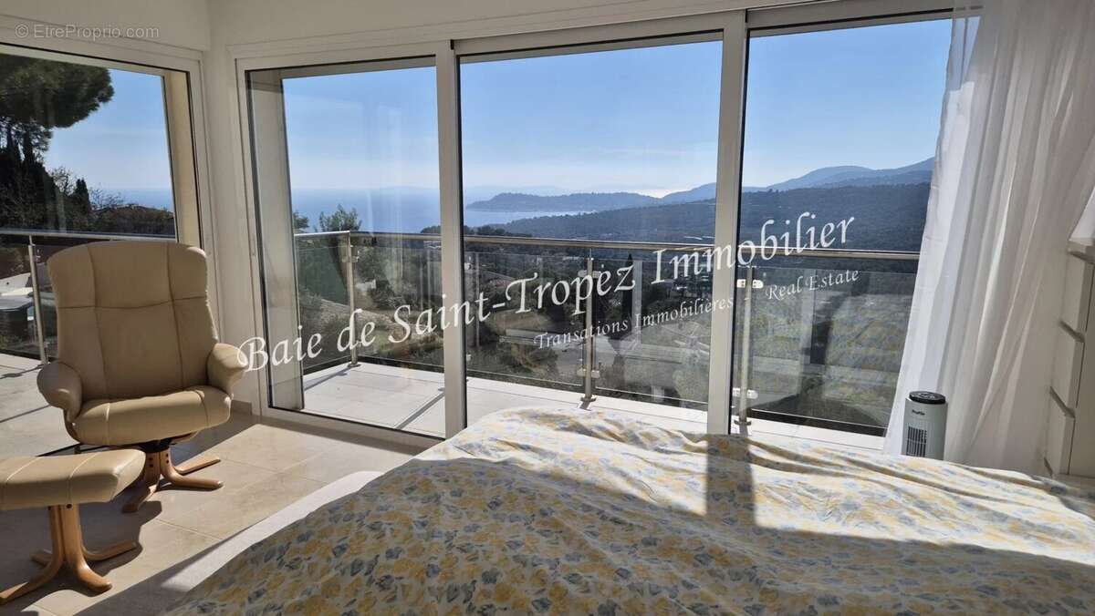 Maison à LA CROIX-VALMER