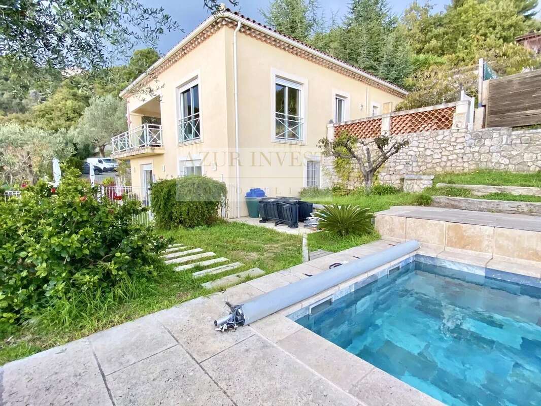 Maison à ROQUEBRUNE-CAP-MARTIN