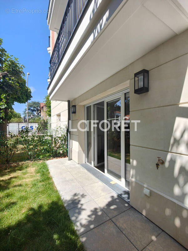 Appartement à LE PERREUX-SUR-MARNE