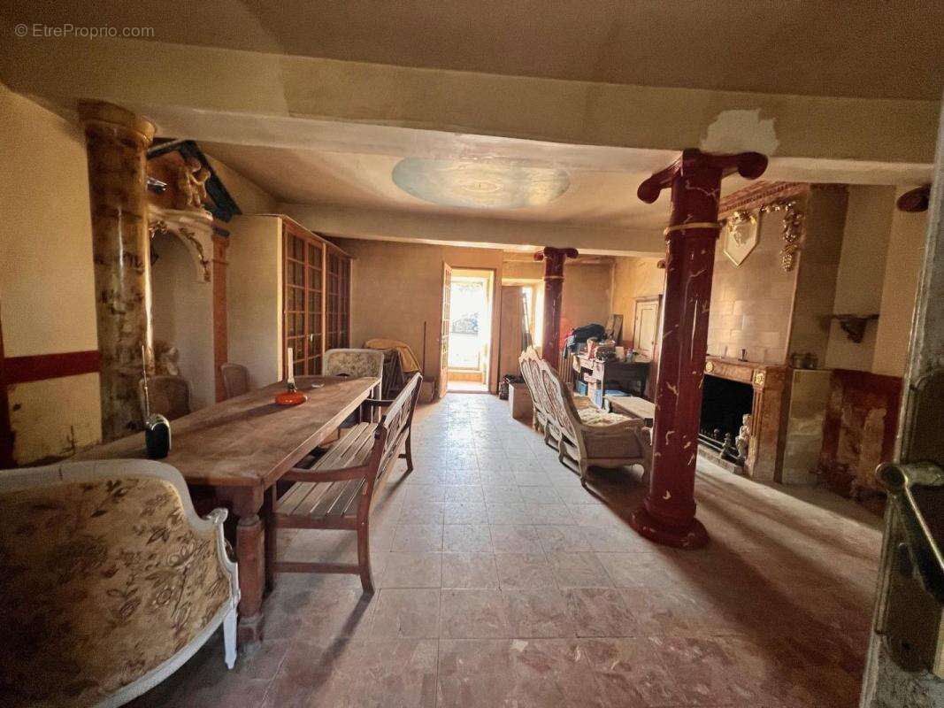 Maison à SAINTE-SABINE