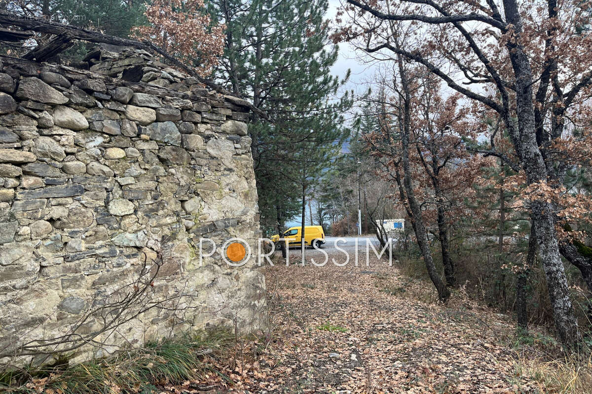 Terrain à SAVINES-LE-LAC