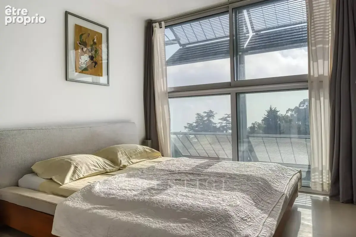 Eze, 2 pieces vue mer avec solarium sur le toit,  cave, parking possible - photo 11