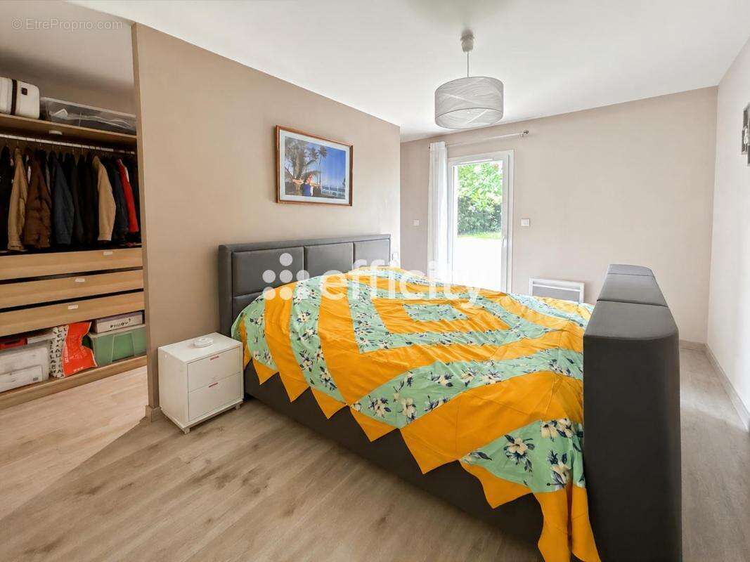 Maison 105 m² à Ecoyeux  - photo 15