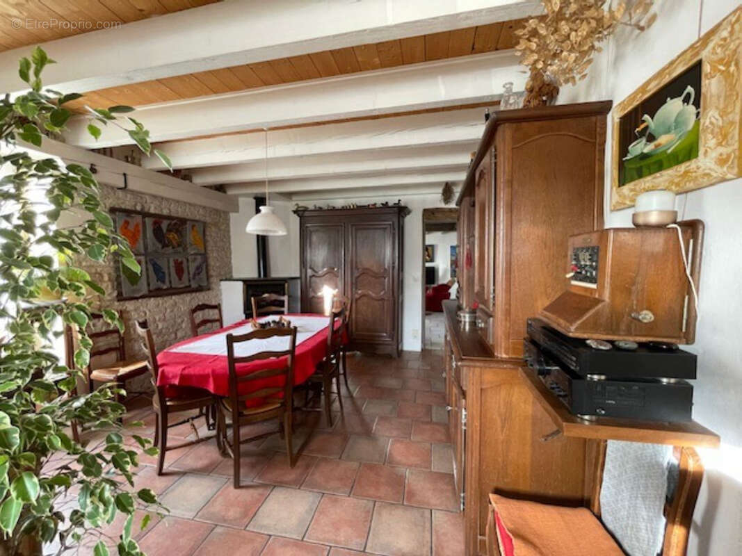 Maison à SAINT-SAUVEUR-D&#039;AUNIS