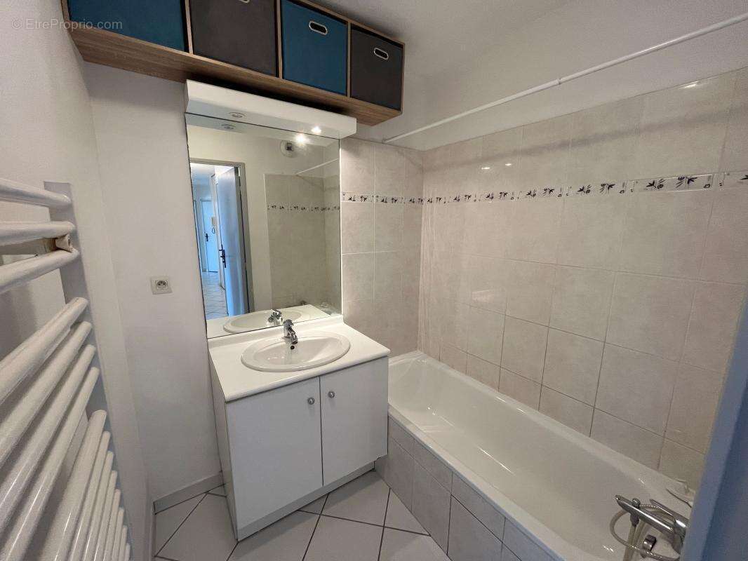 Appartement à PONT-DE-CHERUY