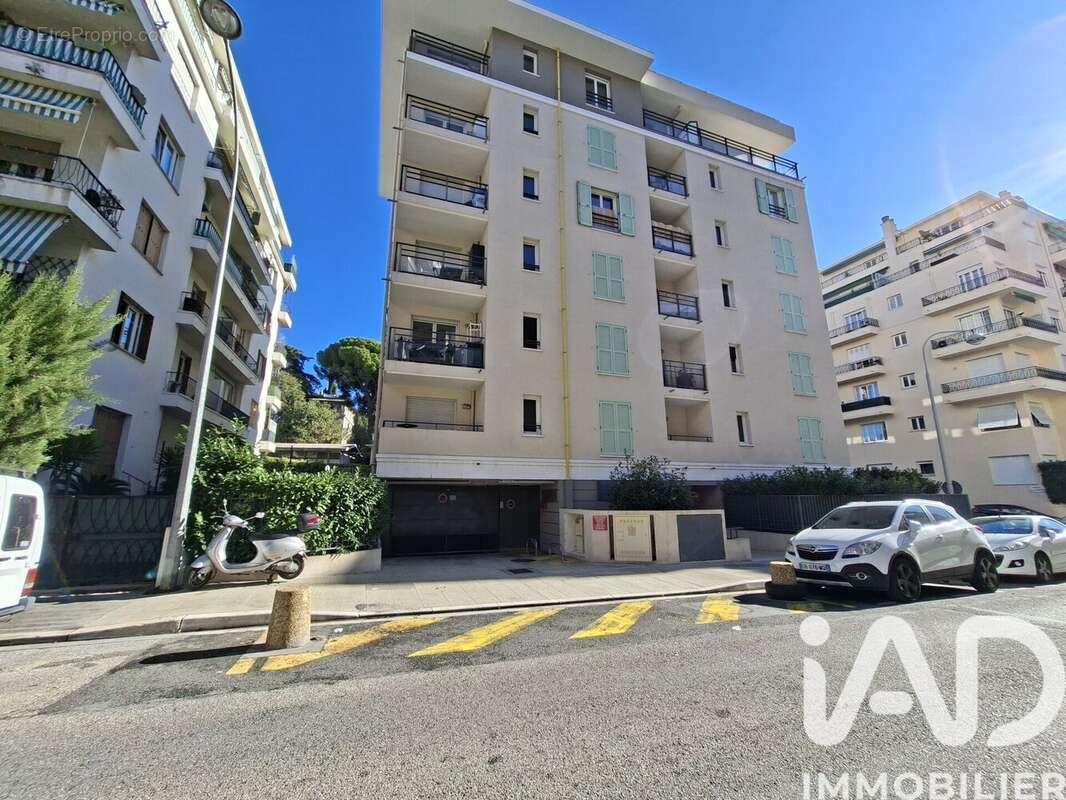 Photo 2 - Appartement à NICE