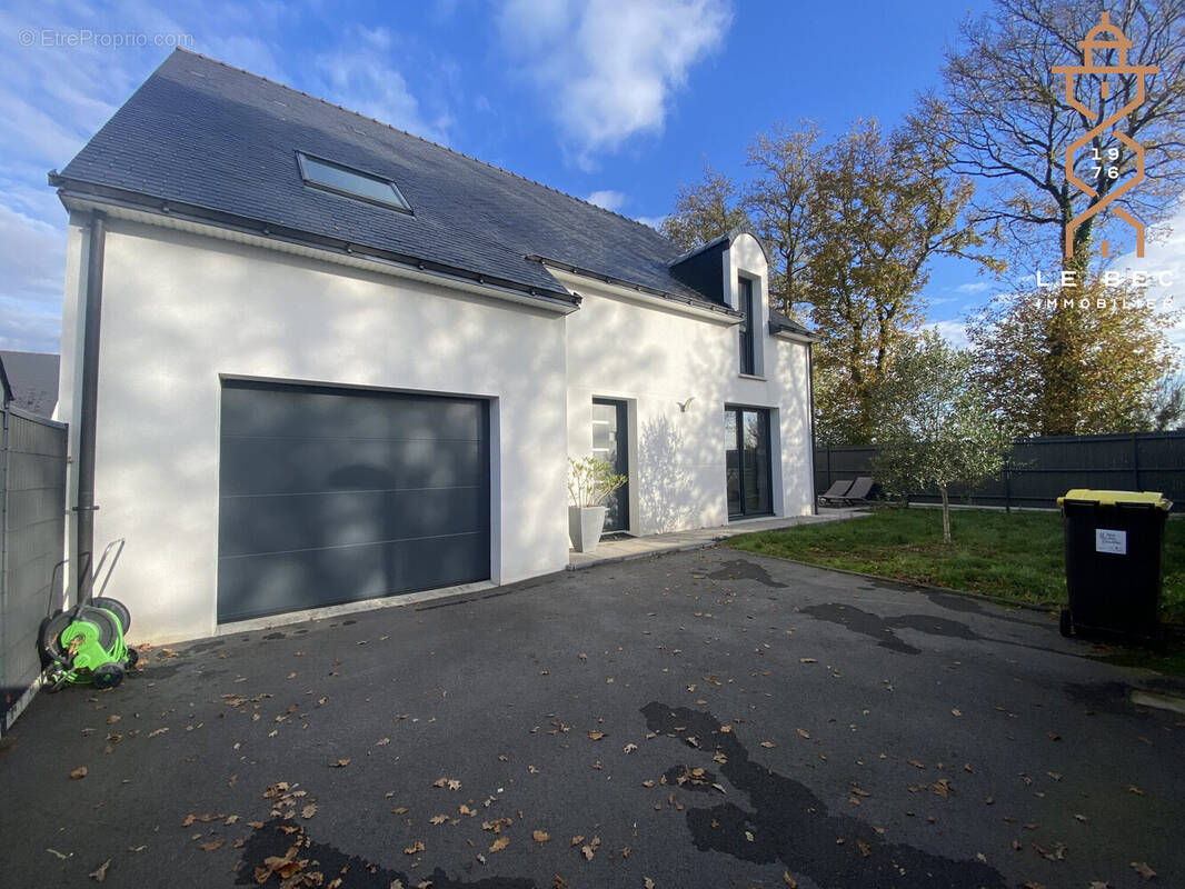 Maison à MALESTROIT