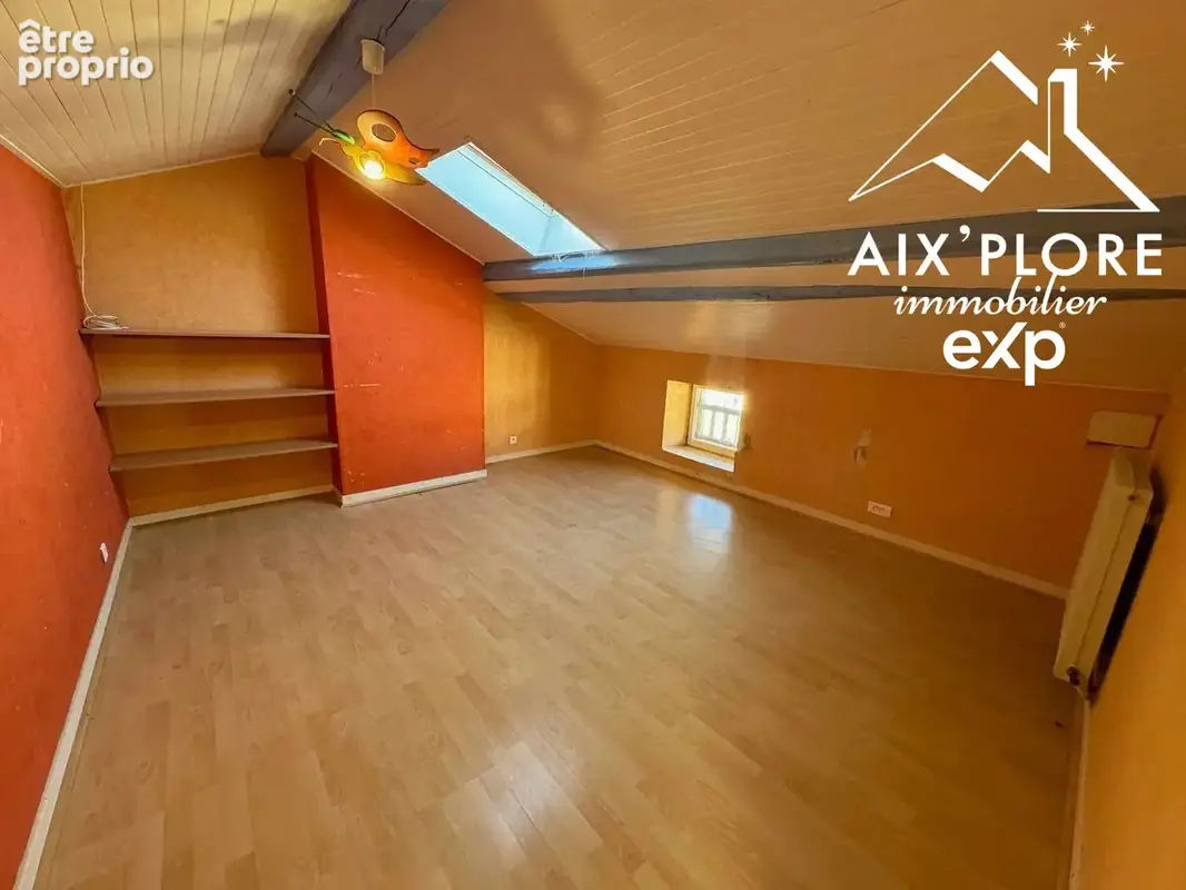 Maison 140 m² à Chalamont  - photo 9