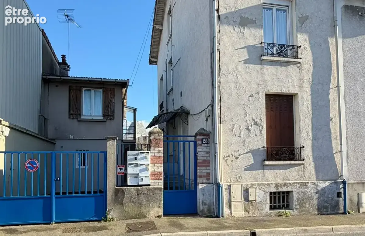 Appartement à NEUILLY-PLAISANCE