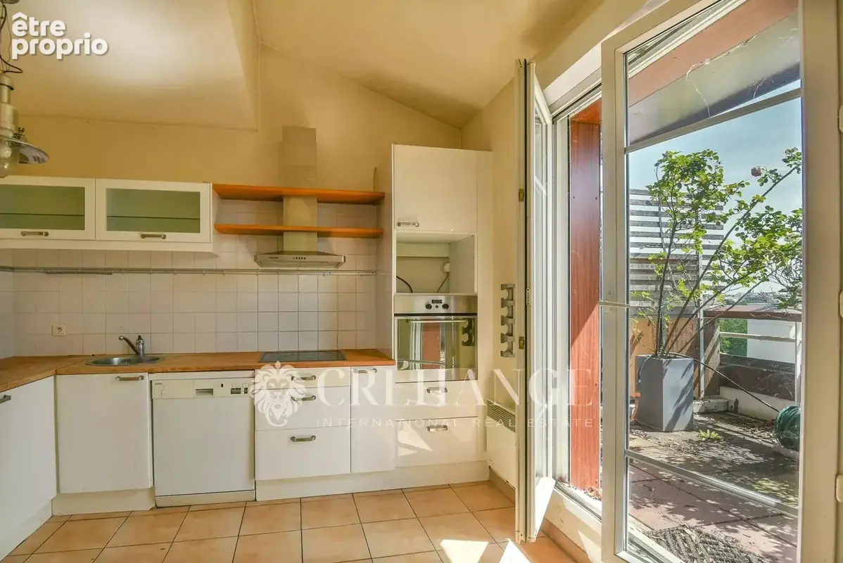 Saint-Germain-en-Laye – Duplex dernier étage avec terrasse - photo 8