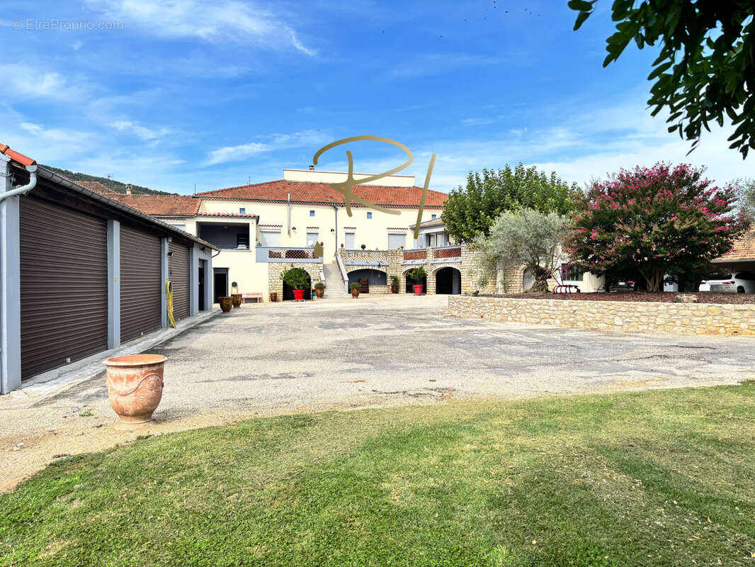 Maison à VALLON-PONT-D&#039;ARC
